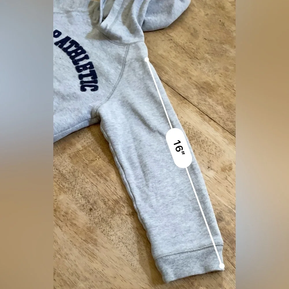 Vintage Gap Unisex Kid’s Size Small Gray‎ Cotton Logo Hoodie